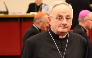 Bp Jacek Jezierski złożył rezygnację z urzędu