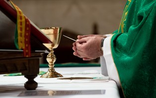 Świadectwo księdza: Doświadczyłem cudu uzdrowienia w...