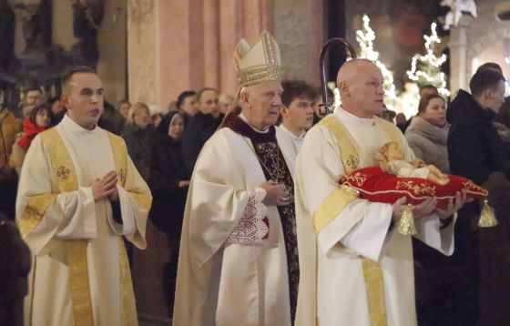 Świdnica. Pasterka 2024 w katedrze z biskupem seniorem