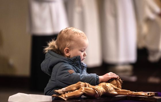 Fotorelacja z rozpoczęcia Doby Nawiedzenia w parafii św. Apostołów Piotra i Pawła w Częstochowie