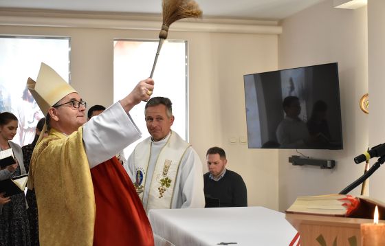 Poświęcenie odnowionej kaplicy w Domu Pomocy Społecznej przy ul. Kontkiewicza w Częstochowie