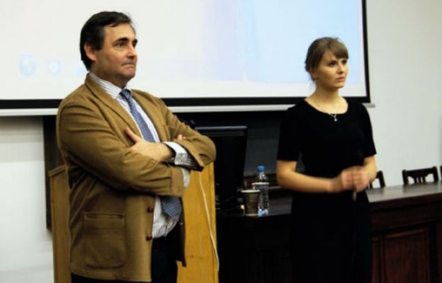 Dyrektor CitizenGo Álvaro Zulueta
i Magdalena Korzekwa, która kieruje
polskim oddziałem fundacji