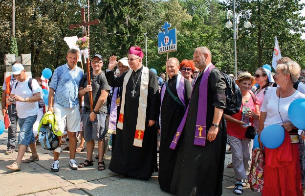 Pielgrzymów w Częstochowie przywitał
abp Stanisław Budzik