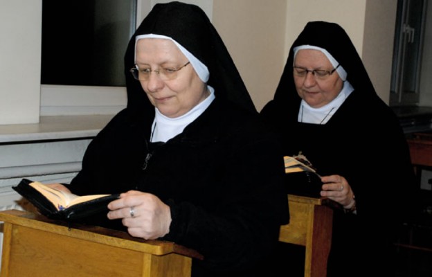 Bliźniaczki są siostrami zakonnymi
w Zgromadzeniu Sióstr Misjonarek Świętej Rodziny