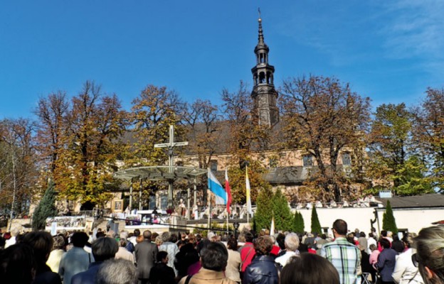 Diecezjalna Pielgrzymka Róż Różańcowych do kieleckiej katedry