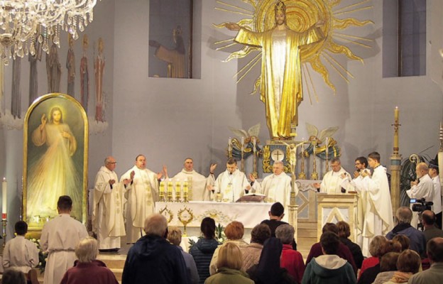 Msza św. w dekanacie wiślańskim w Zawodziu