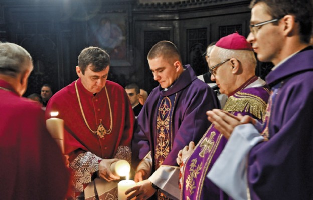 Metropolita przemyski abp Józef Michalik rozpoczął obchody 1050-lecia Chrztu Polski