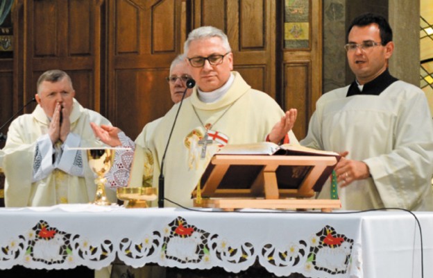 Liturgii przewodniczył bp Artur Miziński