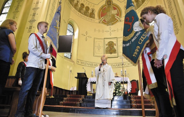 Mszy św. koncelebrowanej przewodniczył i okolicznościową homilię wygłosił bp Antoni Długosz