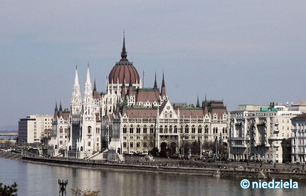 Głównym zadaniem nowego departamentu węgierskiego rządu będzie
niesienie pomocy chrześcijanom prześladowanym z powodu wiary