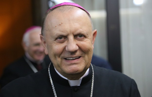 bp Tadeusz Pikus