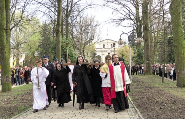 W całej diecezji Drogi Krzyżowe