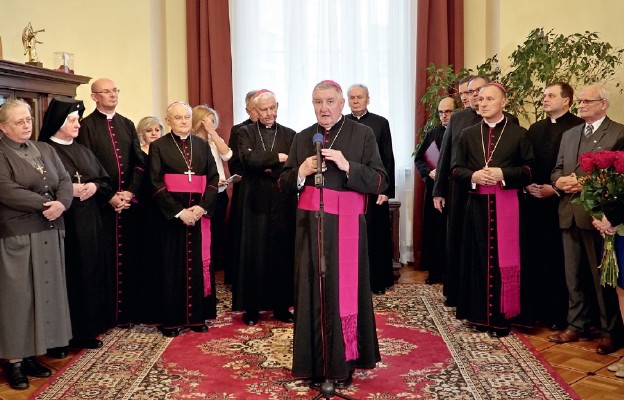 Bp Romuald Kamiński na czele diecezji