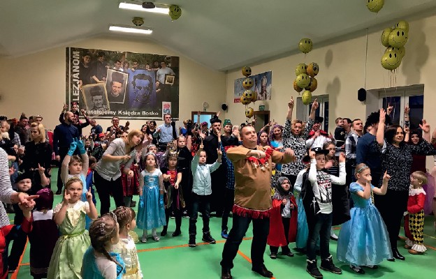 Dzieci i rodzice bawili się wyśmienicie na balu w Oratorium w Sokołowie Podlaskim