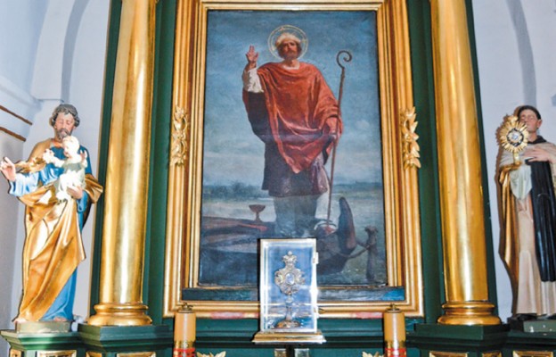 Obraz św. Wojciecha autorstwa Wojciecha Gersona i relikwiarz