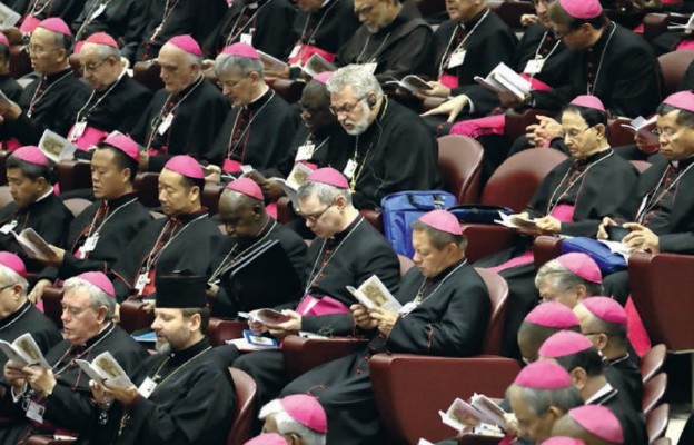 W synodzie uczestniczą biskupi z całego świata