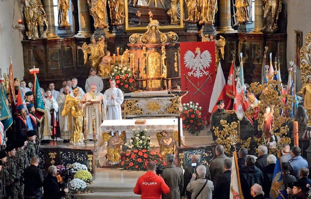 Mszy św. przewodniczył bp Marek Mendyk