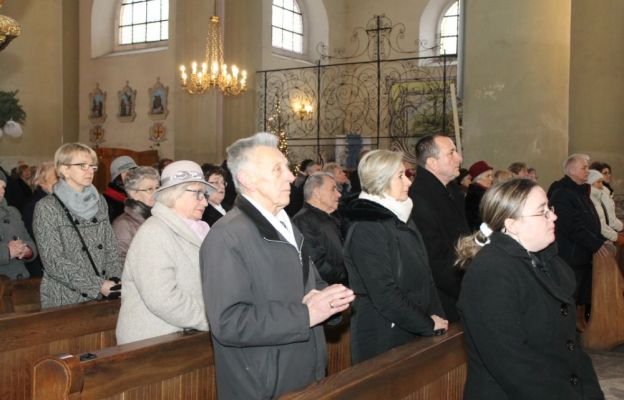 Msza św. w kościele św. Jadwigi Śląskiej w Krośnie Odrzańskim