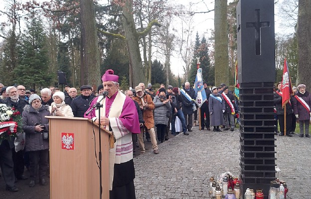 Hołd pamięci ofiarom ukraińskich nacjonalistów w Szczecinie