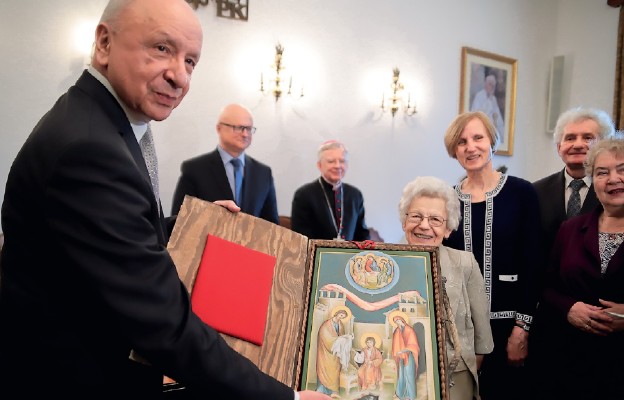 Prof. Bogdan Chazan z nagrodą im. Sługi Bożego Jerzego Ciesielskiego, przyznawaną przez Tygodnik „Źródło”