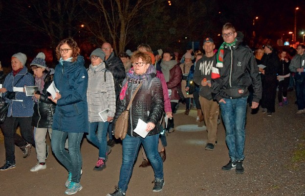 Nocna Droga Krzyżowa odbyła się w Grudziądzu po raz drugi