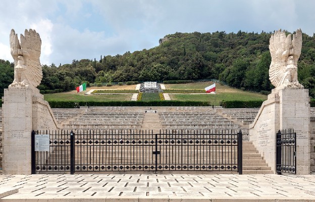 Cmentarz na Monte Cassino