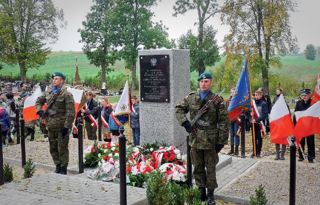 W diecezji toruńskiej jest wiele miejsc martyrologii II wojny światowej.
Jednym z nich jest Słupski Młyn