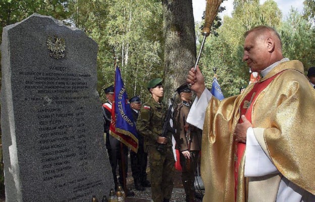 Pomnik ofiar hitlerowskiego mordu