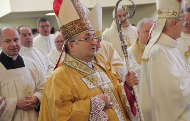 Bp Stefan Regmunt świętuje 25-lecie sakry biskupiej
