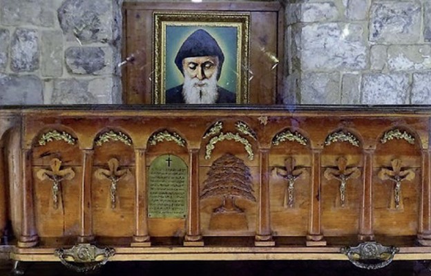 Grób św. Charbela w Annaya w Libanie