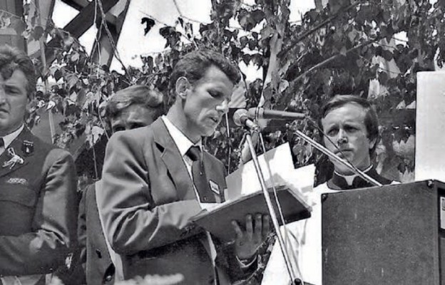 Czesław Niezgoda (przy mikrofonie), lipiec 1980 r.