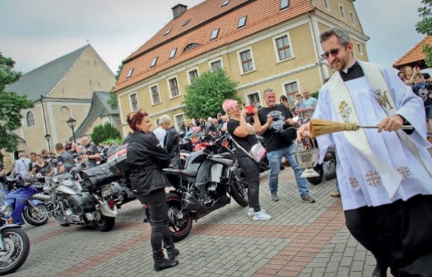 Powierzyli się Matce Bożej