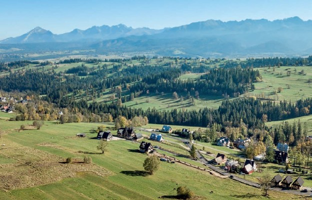 Panorama Podhala z trasy szlaku „Sursum Corda”