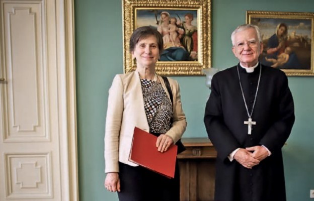 Abp Marek Jędraszewski przyznał Adrienne Körmendy złoty Medal św. Jana pawła ii