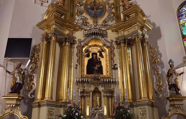 Łaskami słynący obraz Matki Bożej Zawadzkiej w sanktuarium Narodzenia NMP w Zawadzie koło Dębicy