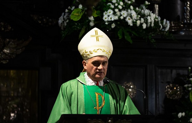 Bp Krzysztof Włodarczyk