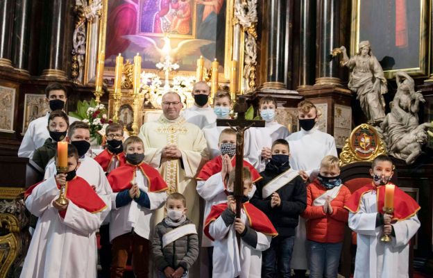 Służba Liturgiczna w katedrze liczy ponad 30 chłopców