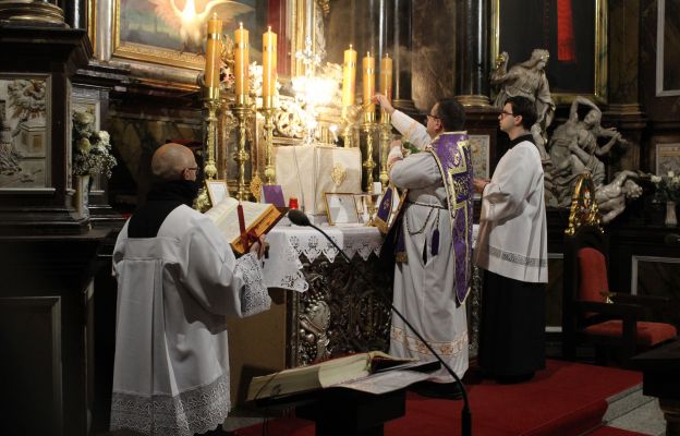 Celebracja liturgiczna Mszy św. w rycie trydenckim