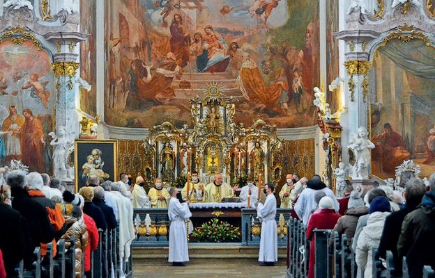 Uroczystości przewodniczył bp Zbigniew Kiernikowski