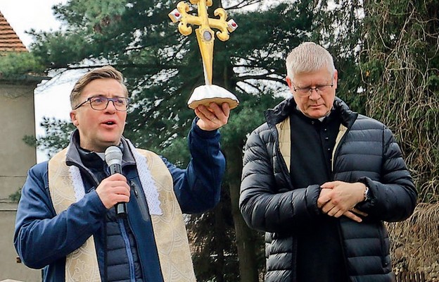 Błogosławieństwo relikwiami św. Jakuba