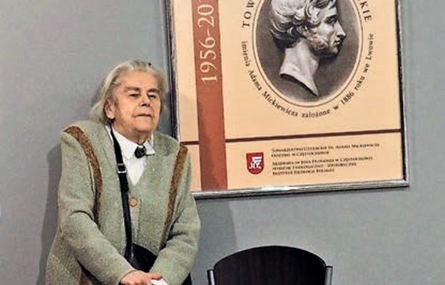 Dr Barbara Kubicka-Czekaj podczas obchodów 60-lecia częstochowskiego Oddziału TLiAM (2016 r.)