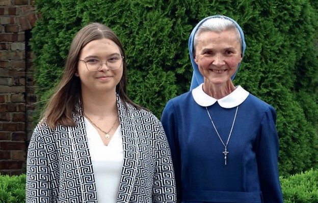 Karolina Gawrych i s. Nulla poniosą 12 września w beatyfikacyjnej procesji
relikwie osób, za których wstawiennictwem odzyskały zdrowie