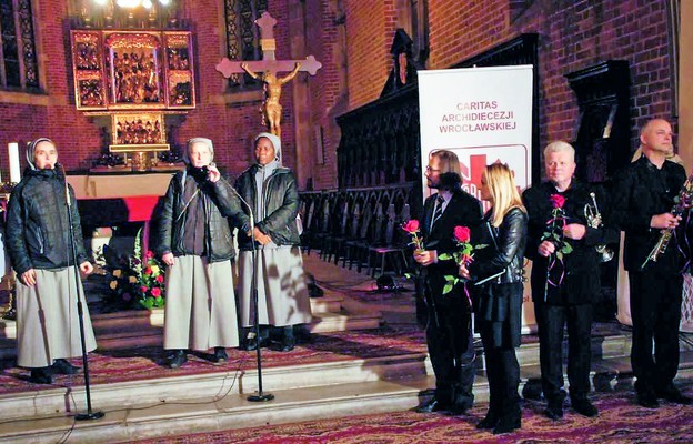 Zagrali dla domu samotnej matki