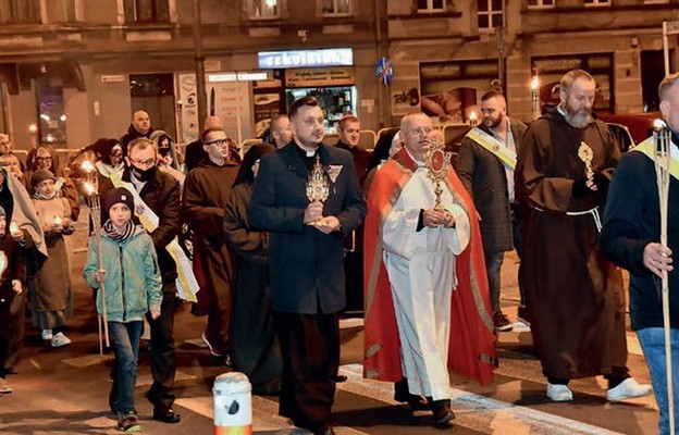 Grudziądzkie ulice wypełniły się świętymi