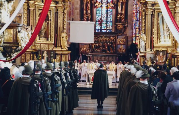 Msza św. za ojczyznę w archikatedrze przemyskiej