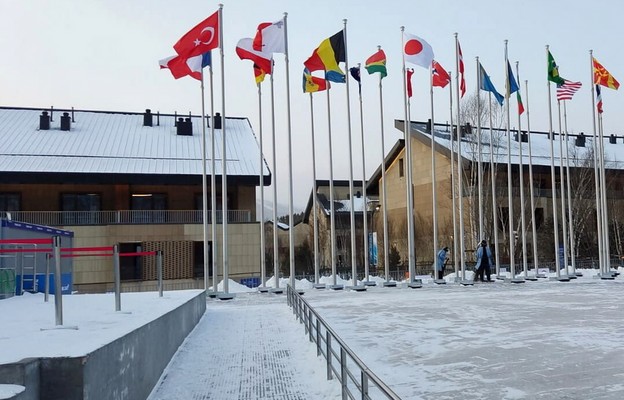 Zimowe Igrzyska Olimpijskie - Pekin 2022. Plac Główny w wiosce olimpijskiej w Zhangjiakou.