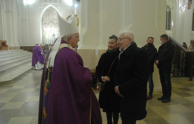 W modlitwie uczestniczyła rodzina bp. Stefana Bareły