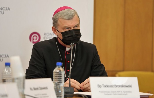 Bp Tadeusz Bronakowski