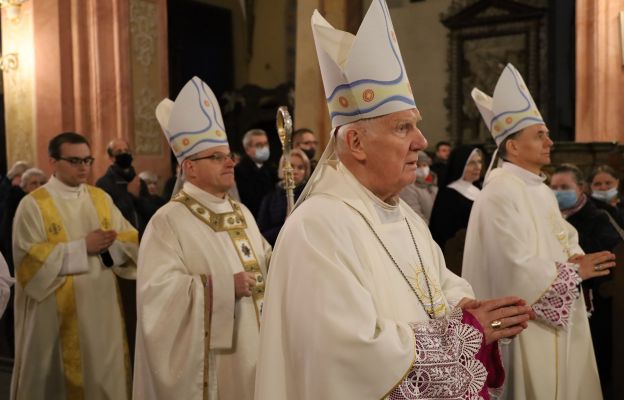 Biskupi ze Świdnicy podczas uroczystości Zwiastowania Pańskiego 