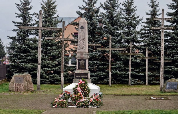 Pomnik Sybiraka w Ciechanowcu